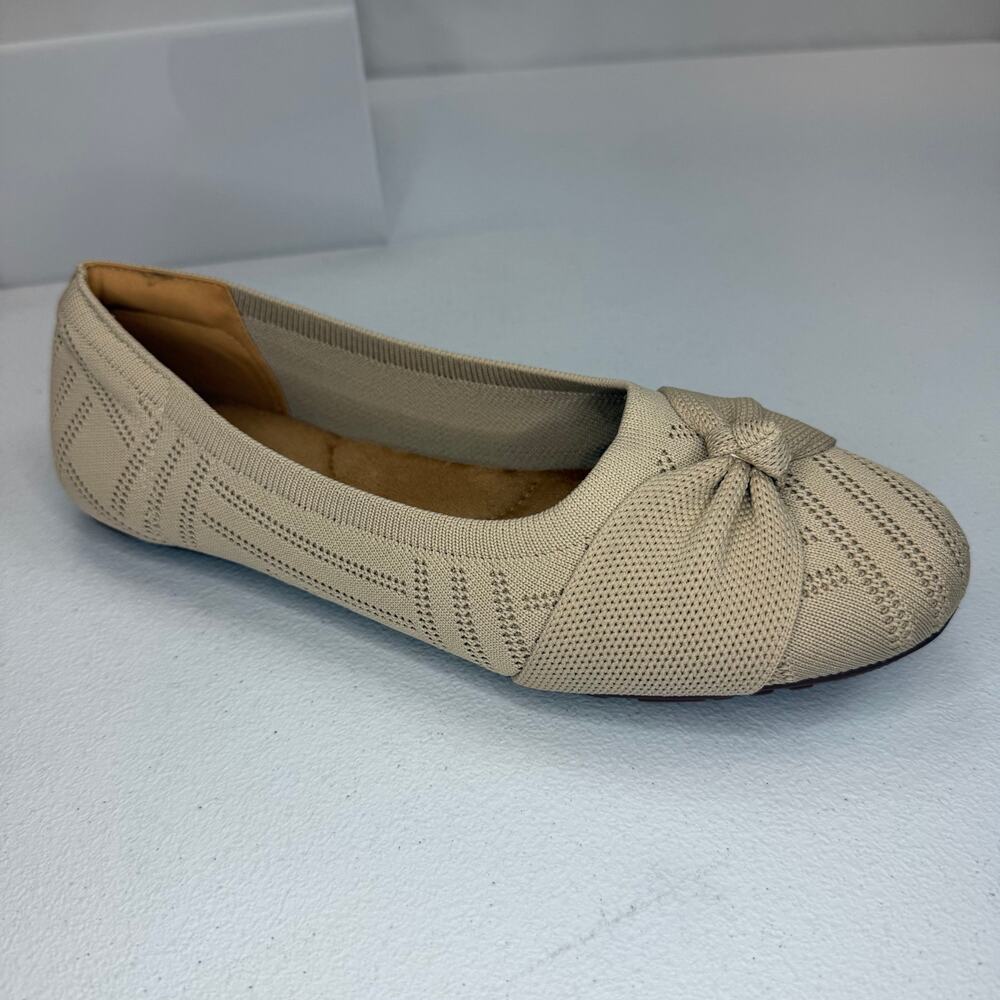Alamzoom Women’s Beige Knit Flat size 40 (9 U.S.)– Slip‑On Shoe with Bow Detail